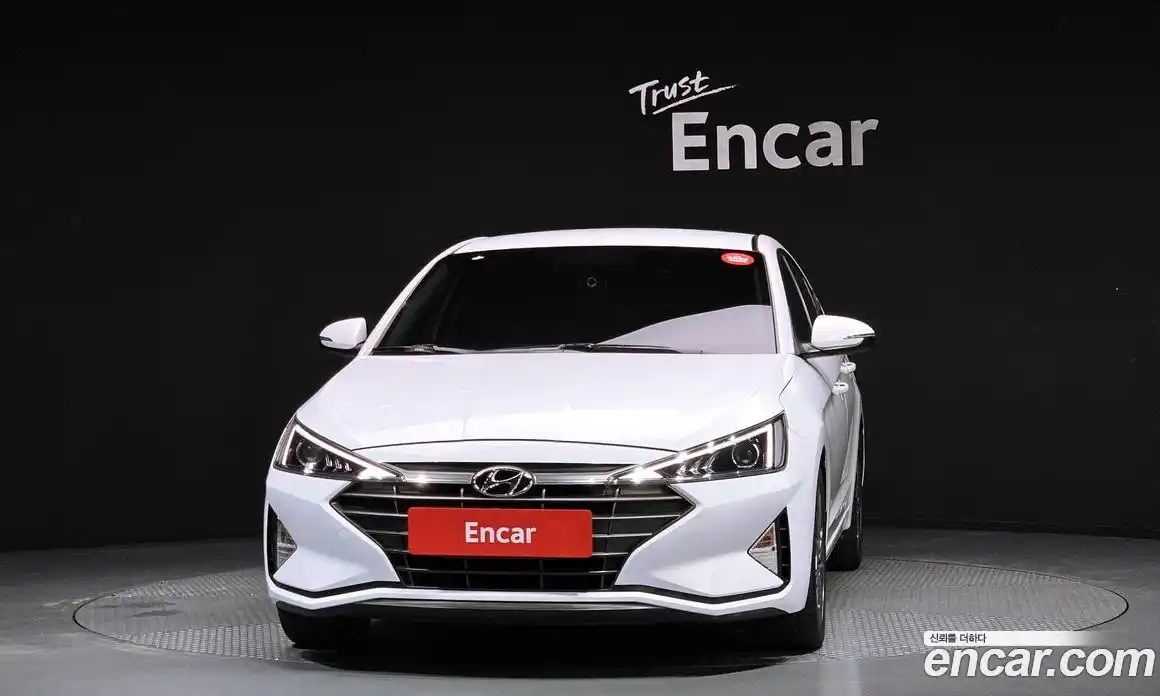 Hyundai Avante 2018 1.6 гидро, фото 3