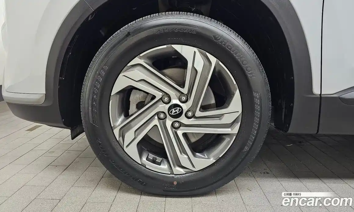 Hyundai Santa Fe 2022 2.2 гидро, фото 5