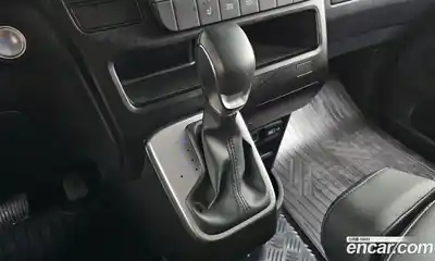 Hyundai Staria 2024 2.2 гидро, миниатюра 12
