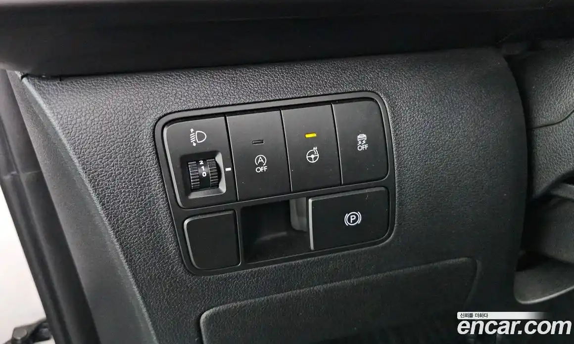 Hyundai Staria 2024 2.2 гидро, фото 22
