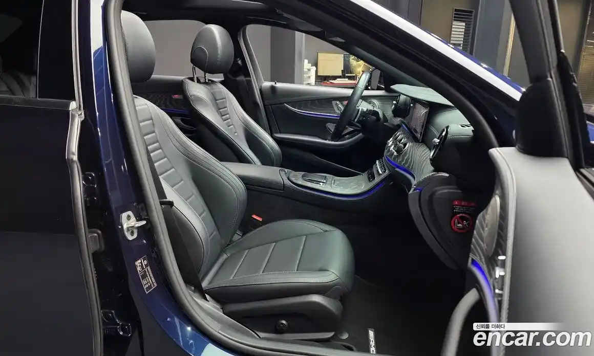 Mercedes-Benz E-Class 2021 2.0 гидро, фото 11