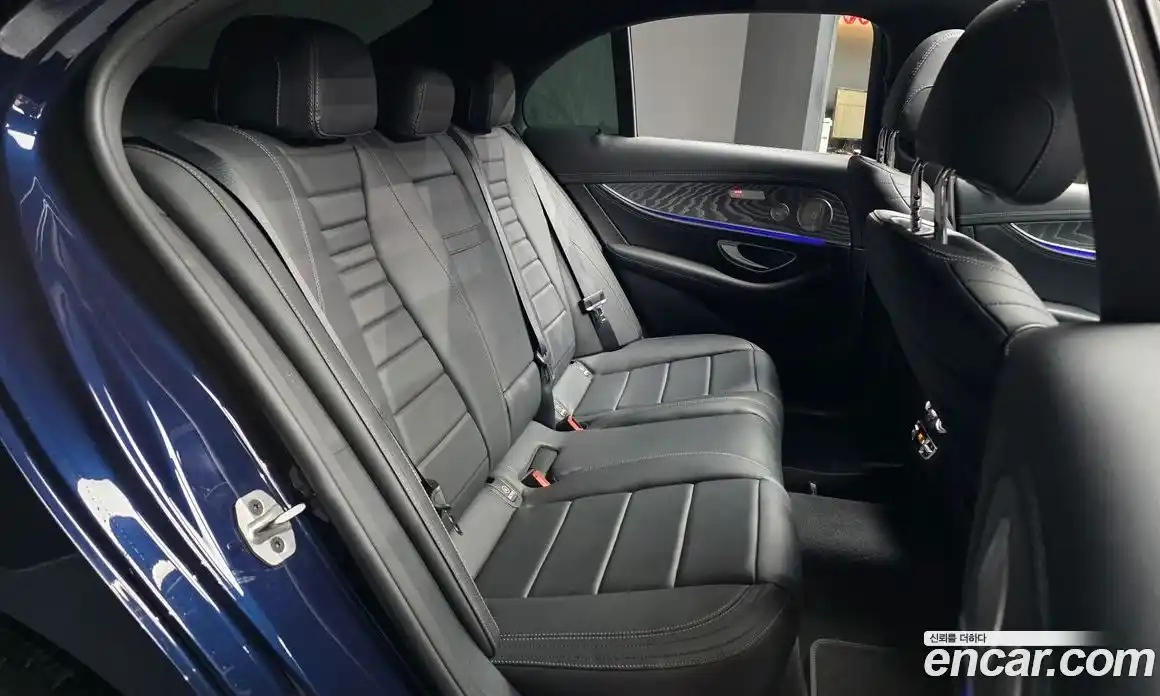 Mercedes-Benz E-Class 2021 2.0 гидро, фото 12