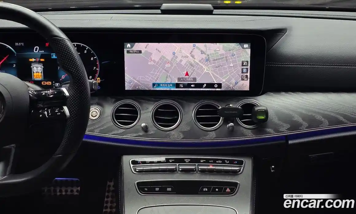 Mercedes-Benz E-Class 2021 2.0 гидро, фото 15
