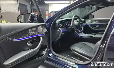 Mercedes-Benz E-Class 2021 2.0 гидро, миниатюра 10