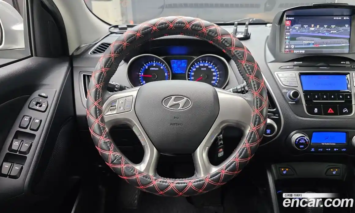 Hyundai Tucson 2010 2.0 гидро, фото 13