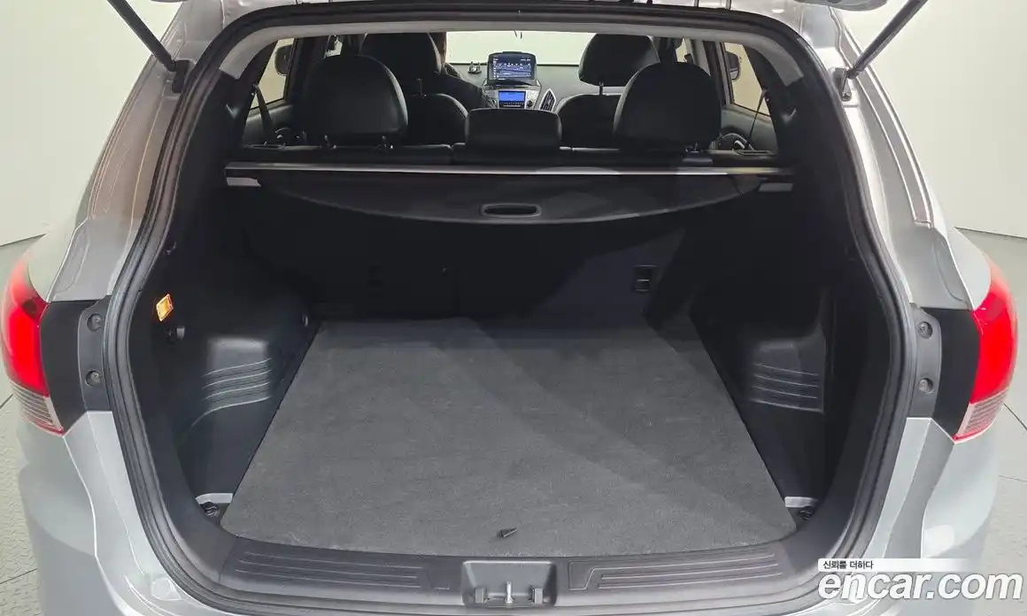 Hyundai Tucson 2010 2.0 гидро, фото 20