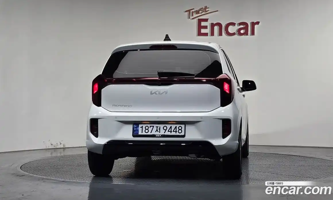 Kia Morning 2024 1.0 автомат (гидро), фото 4
