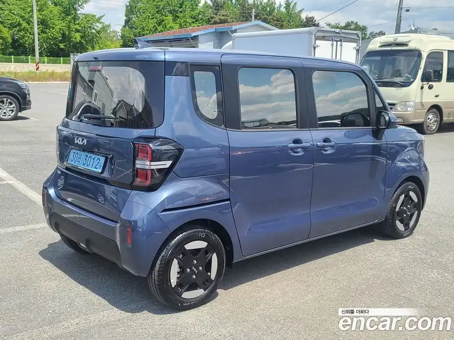 Kia Ray 2025 0.1 автомат (гидро), фото 5