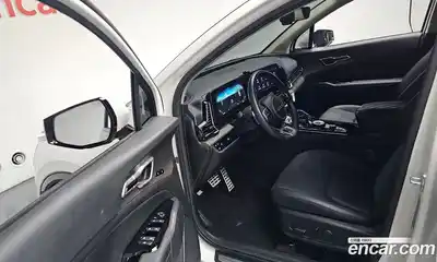 Kia Sportage 2023 1.6 автомат (гидро), миниатюра 12