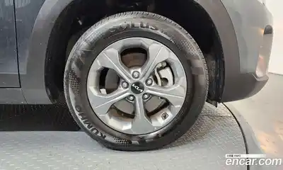 Kia Seltos 2023 1.6 автомат (гидро), миниатюра 6