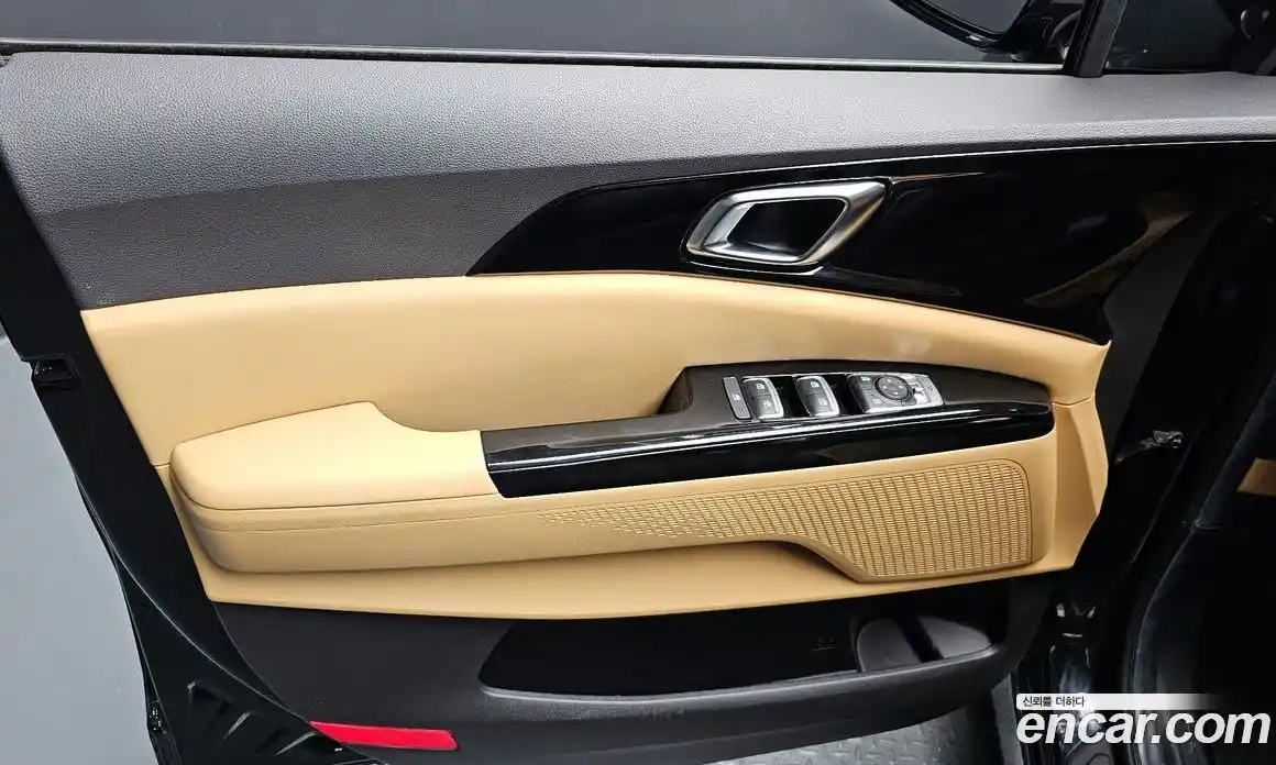 Kia Carnival 2020 2.2 автомат (гидро), фото 13
