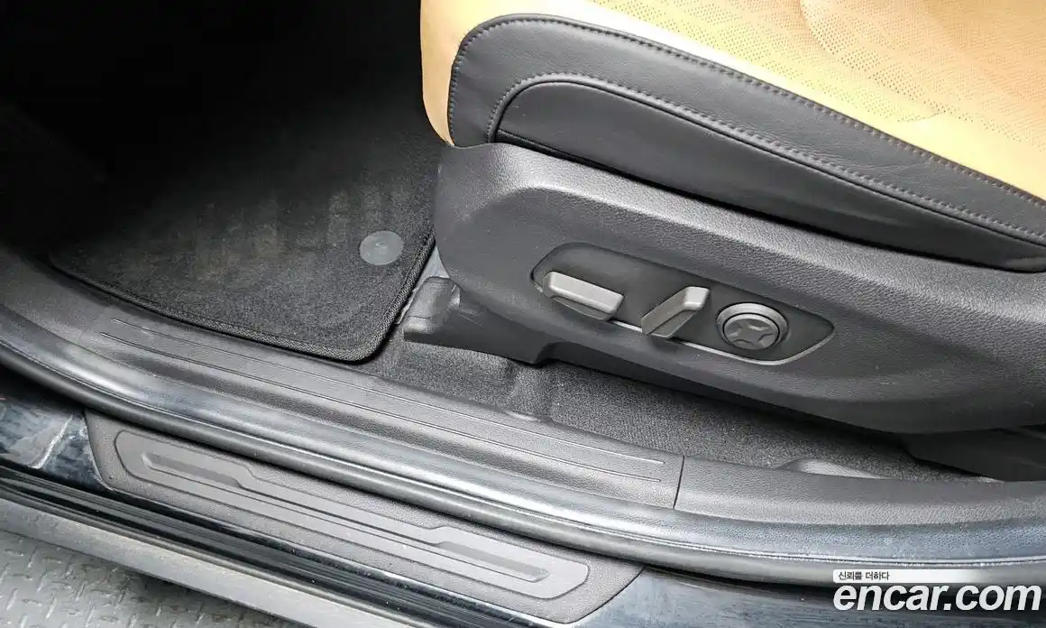 Kia Carnival 2020 2.2 автомат (гидро), фото 30