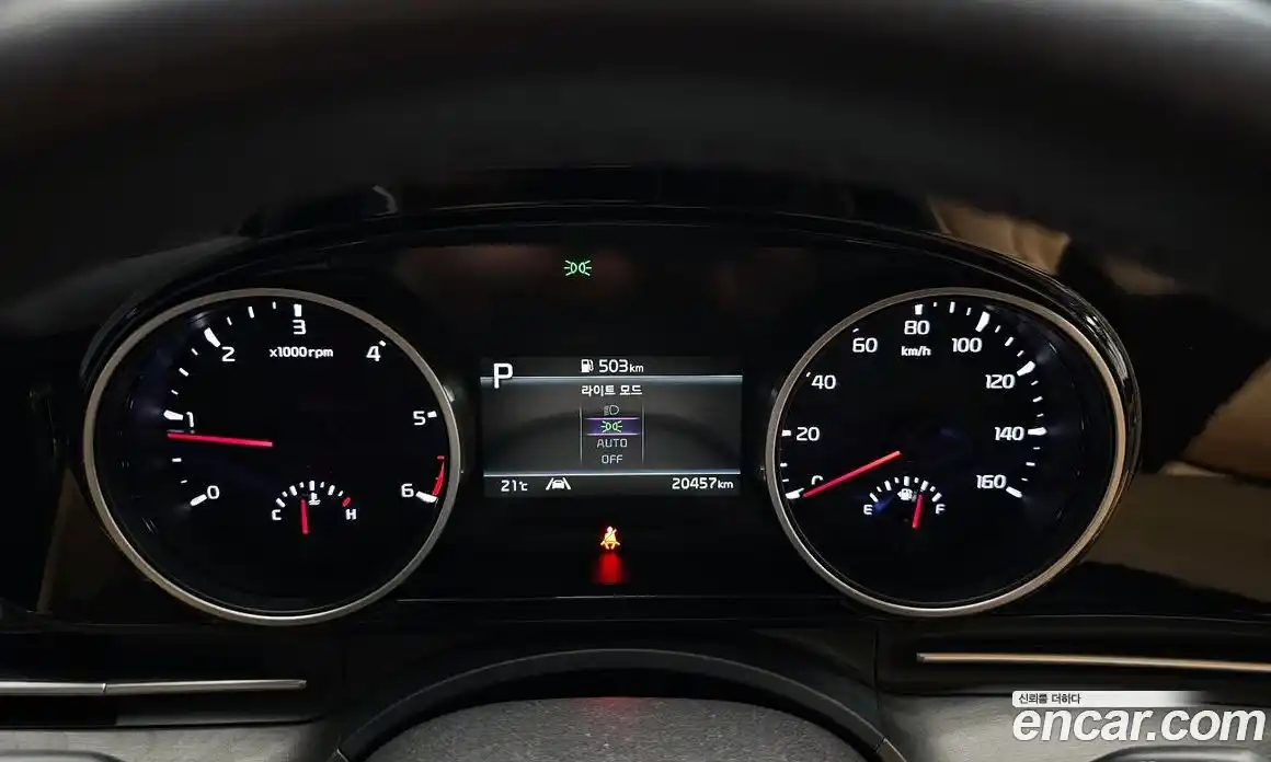 Kia Carnival 2020 2.2 автомат (гидро), фото 10