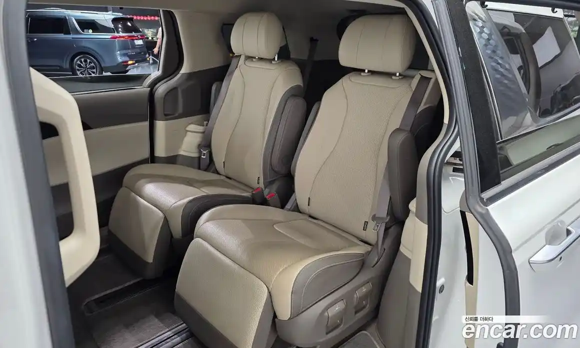Kia Canival 2022 3.5 гидро, фото 16