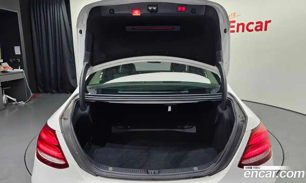 Mercedes-Benz E-Class 2017 1.9 гидро, фото 20