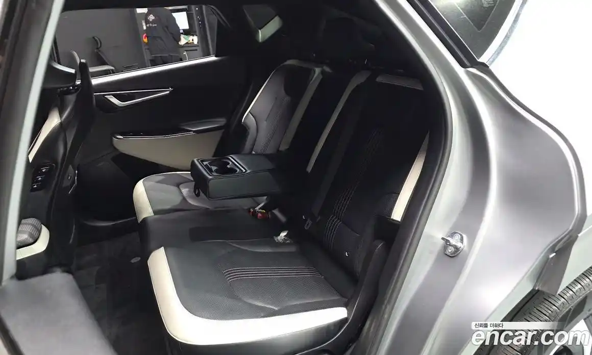 Kia EV6 2023 0.1 автомат (гидро), фото 18