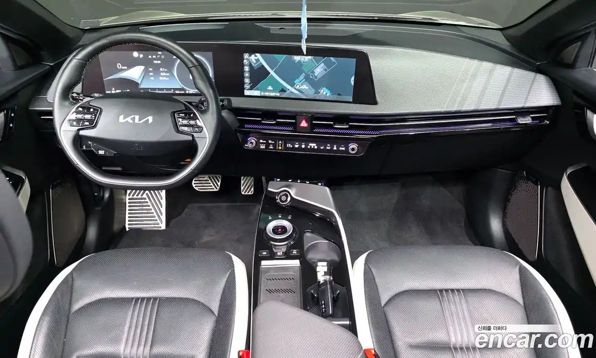 Kia EV6 2023 0.1 автомат (гидро), фото 10
