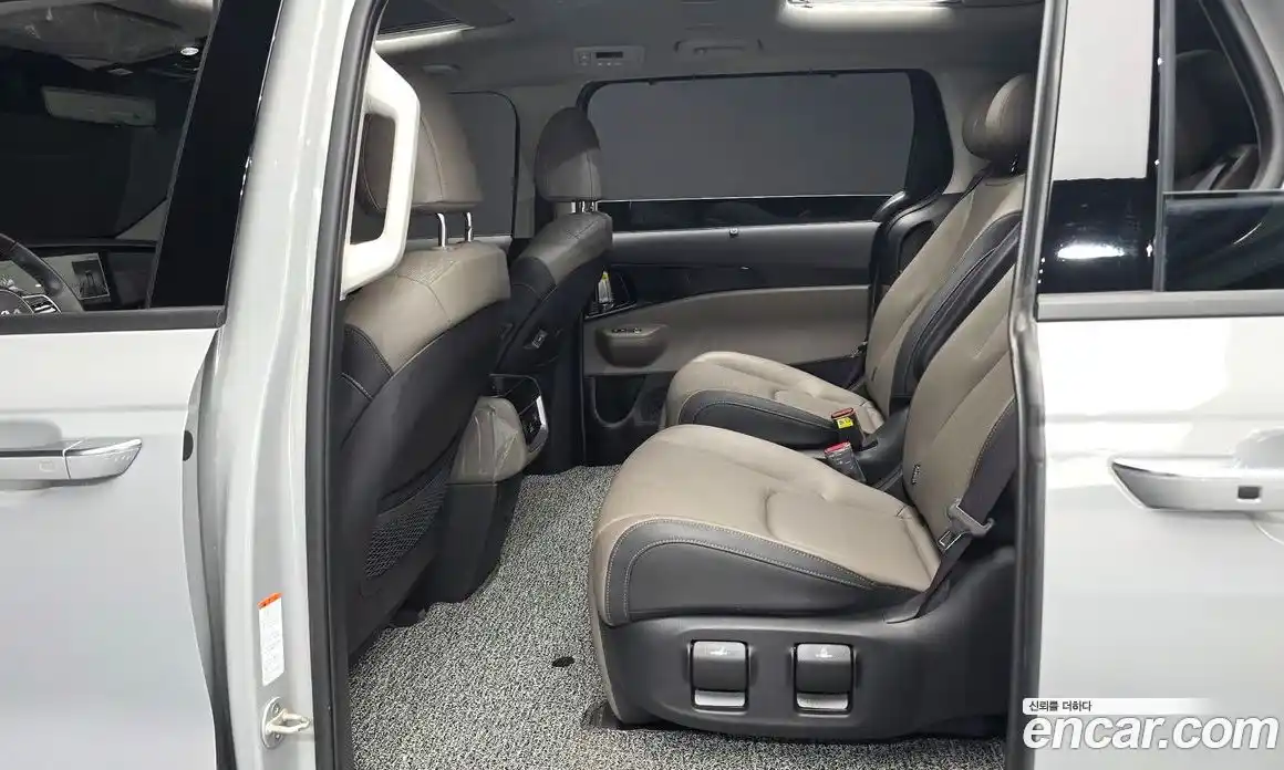 Kia Canival 2024 1.6 гидро, фото 18