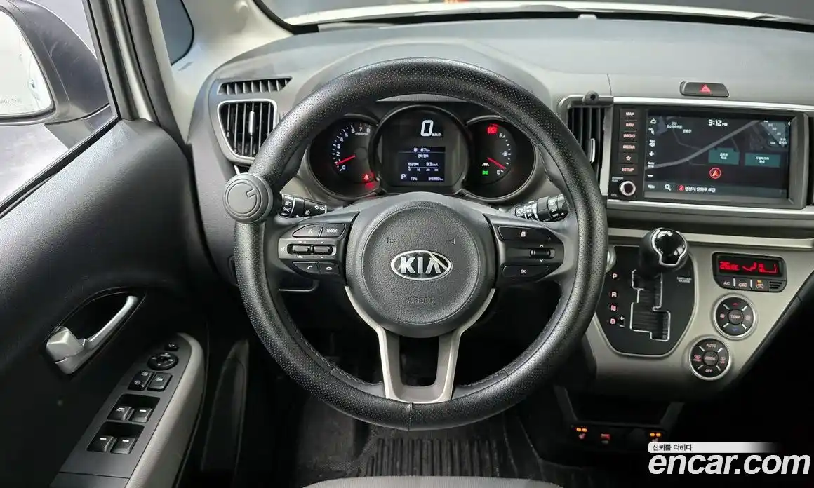 Kia Ray 2020 1.0 автомат (гидро), фото 13