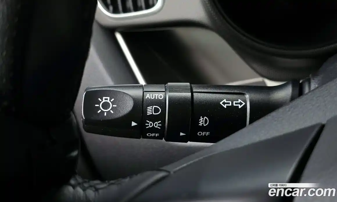 Kia Ray 2020 1.0 автомат (гидро), фото 16