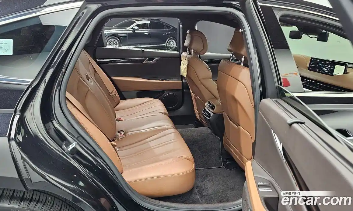 Genesis G80 2023 2.5 гидро, фото 17