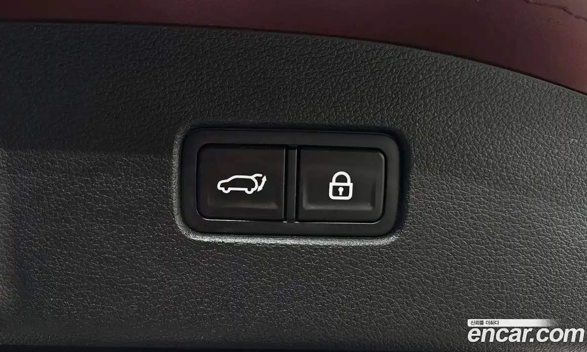 Genesis G70 2022 2.0 гидро, фото 23