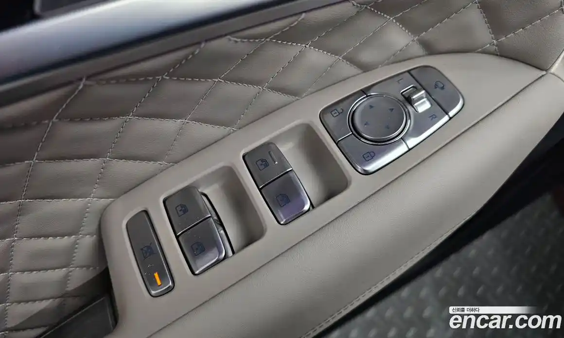 Genesis G70 2022 2.0 гидро, фото 46