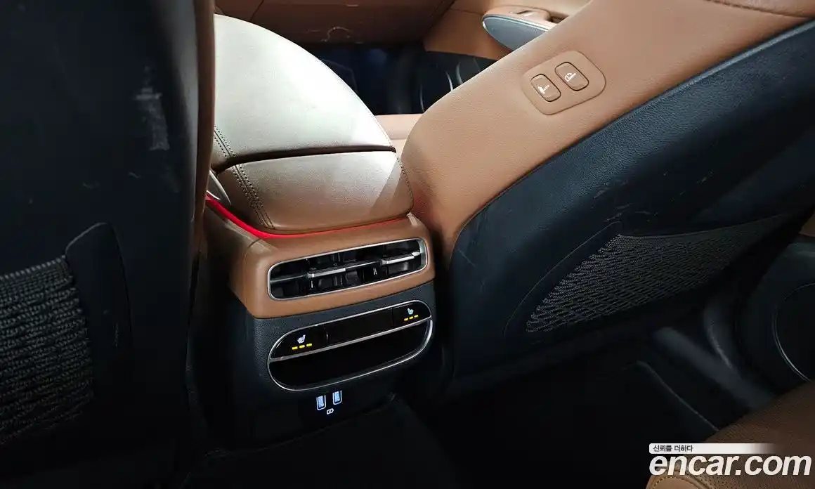 Genesis GV70 2021 2.5 гидро, фото 26