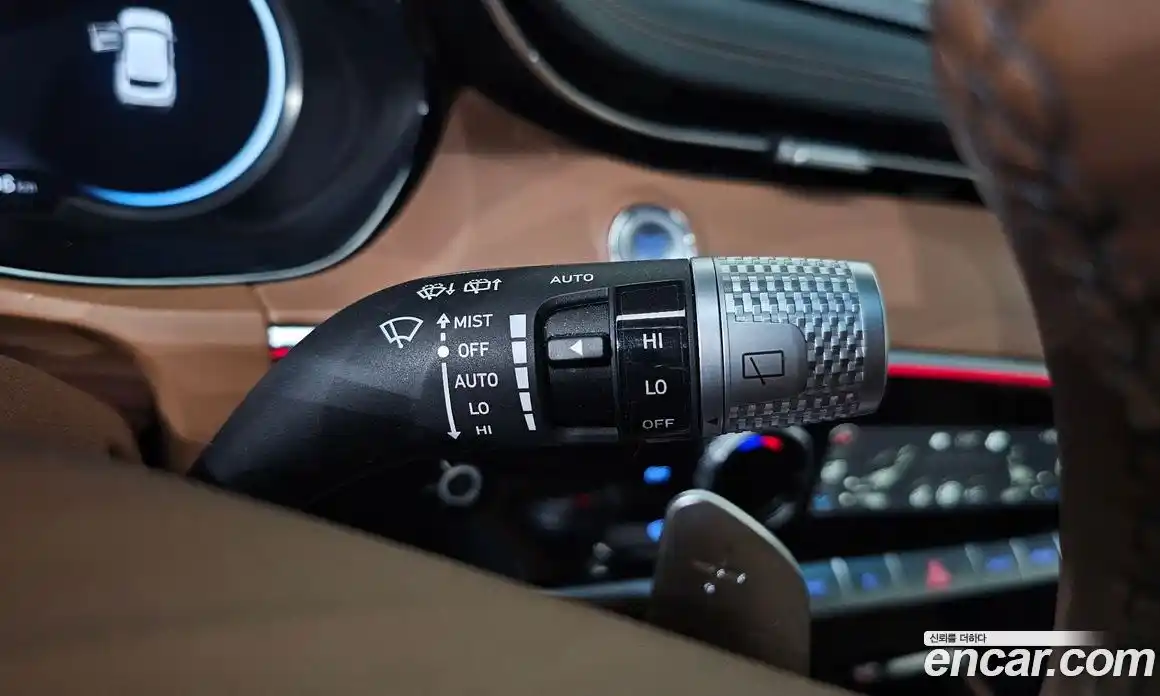 Genesis GV70 2021 2.5 гидро, фото 28