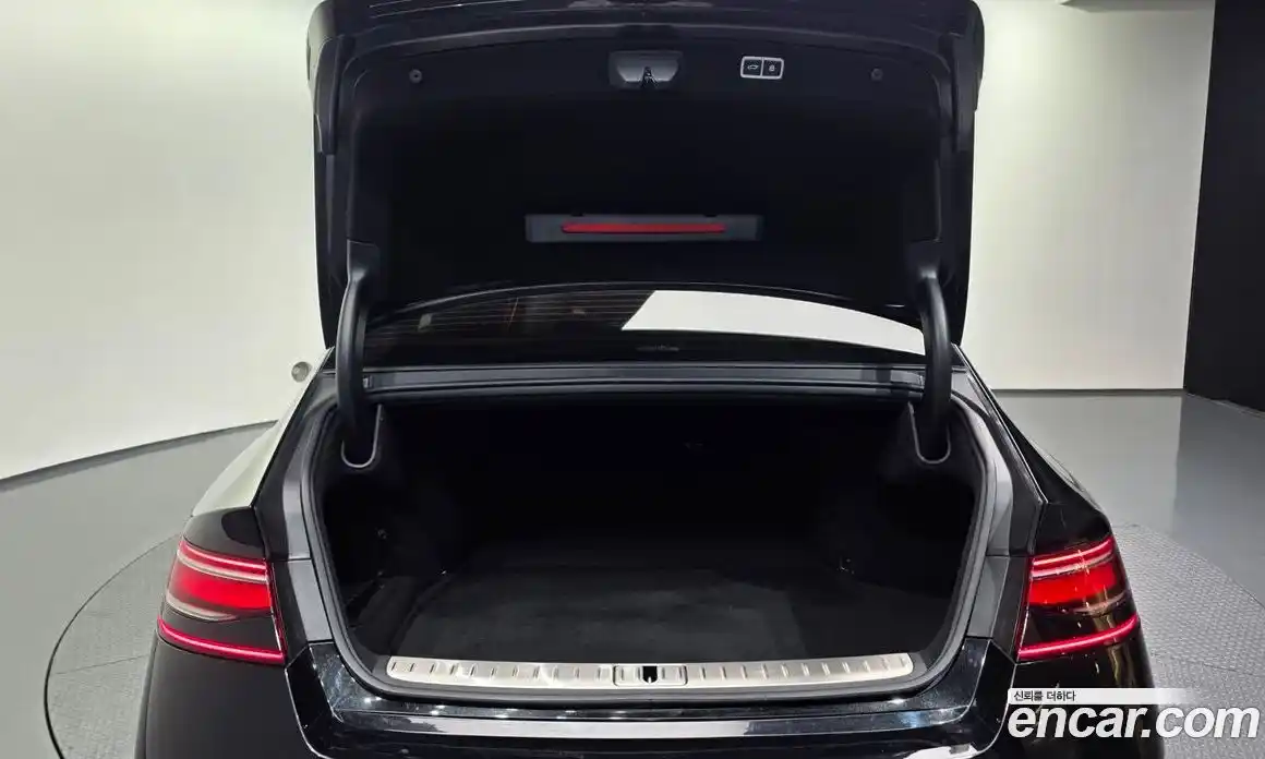 Genesis G90 2023 3.5 гидро, фото 20