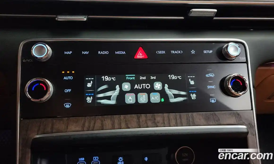 Genesis GV80 2024 2.5 гидро, фото 36