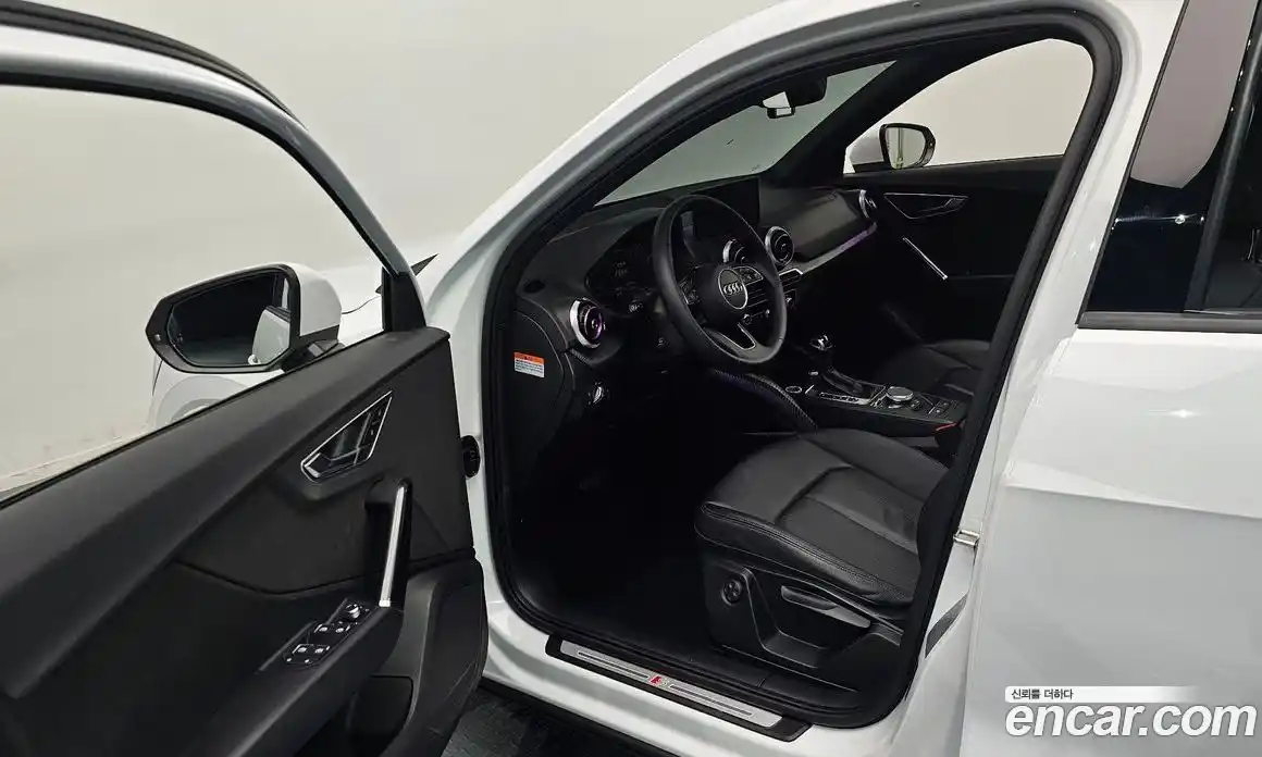 Audi Q2 2023 2.0 автомат (гидро), фото 13
