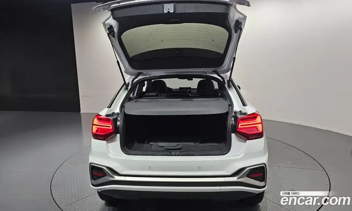 Audi Q2 2023 2.0 автомат (гидро), фото 28