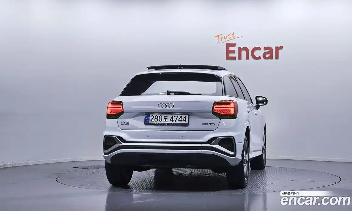 Audi Q2 2023 2.0 автомат (гидро), фото 4