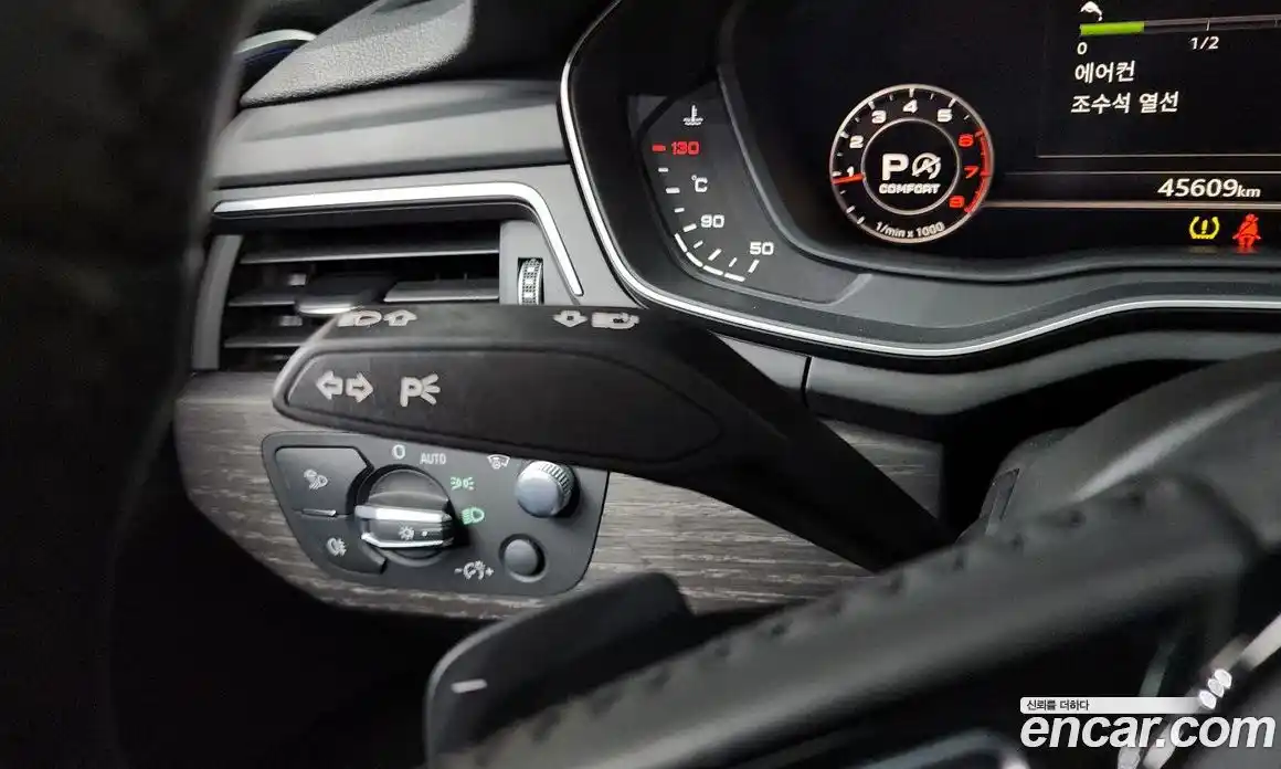 Audi A4 2019 2.0 автомат (гидро), фото 30