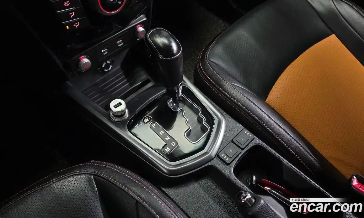SsangYong TIBOLI 2018 1.6 автомат (гидро), фото 9