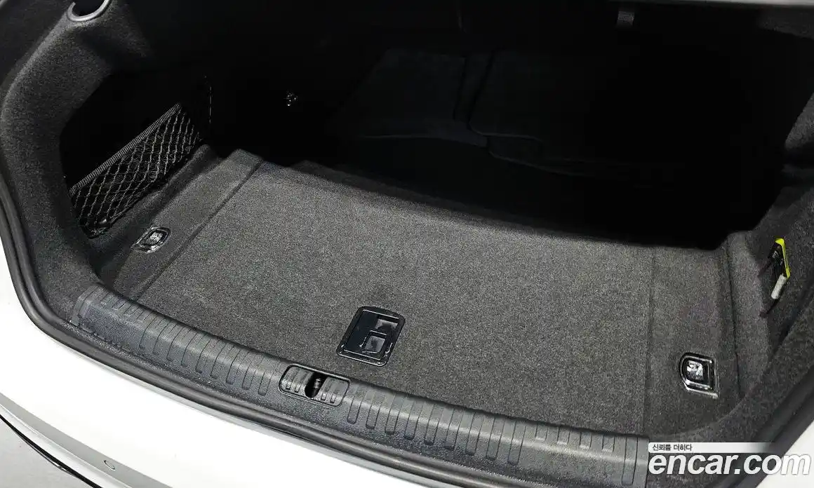 Audi A6 2020 2.0 автомат (гидро), фото 26
