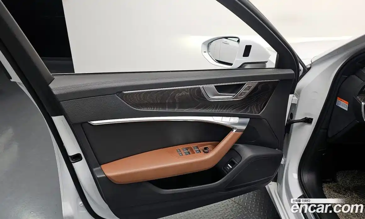 Audi A6 2020 2.0 автомат (гидро), фото 30