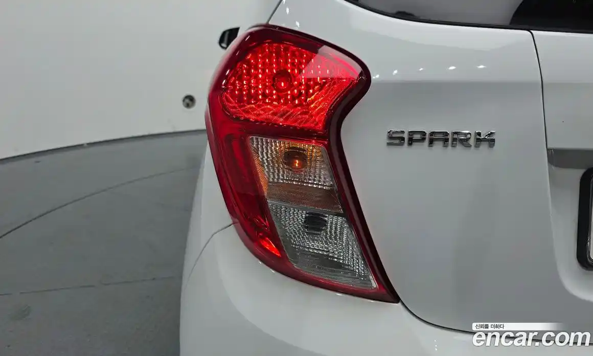 Chevrolet Spark 2020 1.0 гидро, фото 9