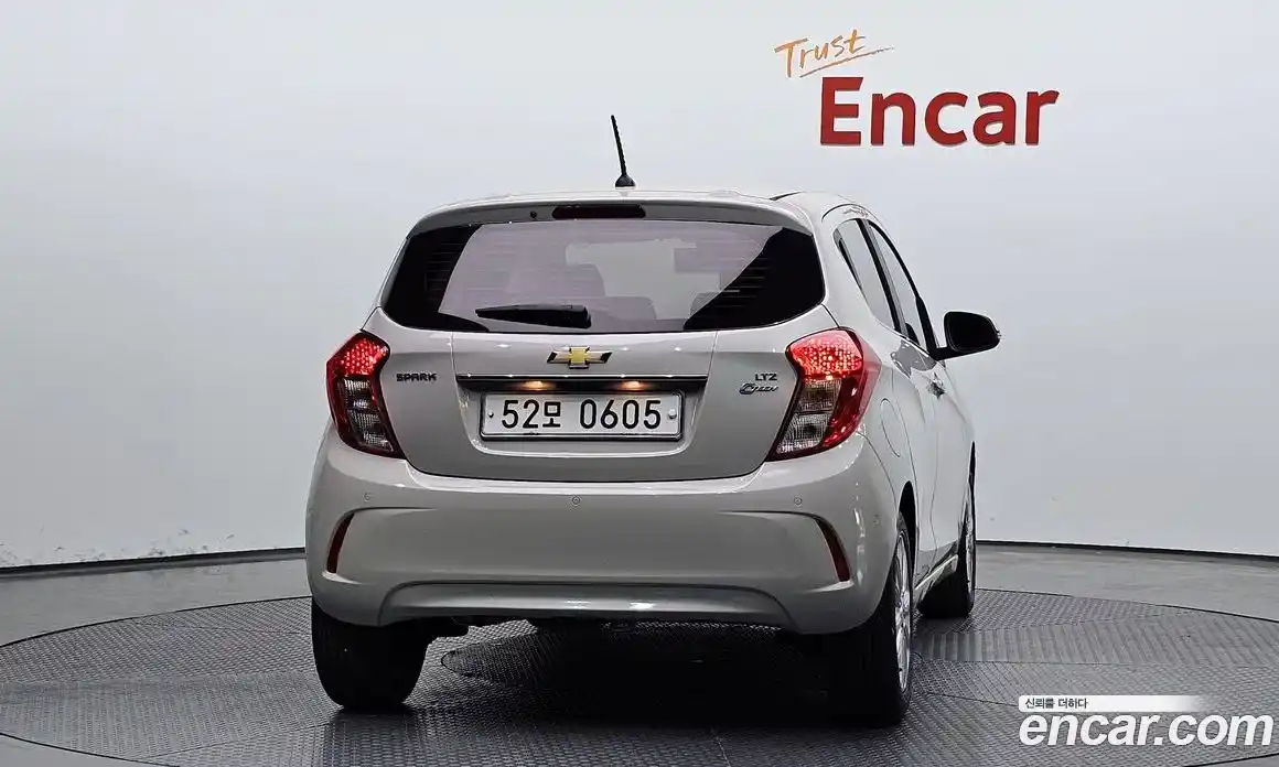 Chevrolet Spark 2016 1.0 гидро, фото 4