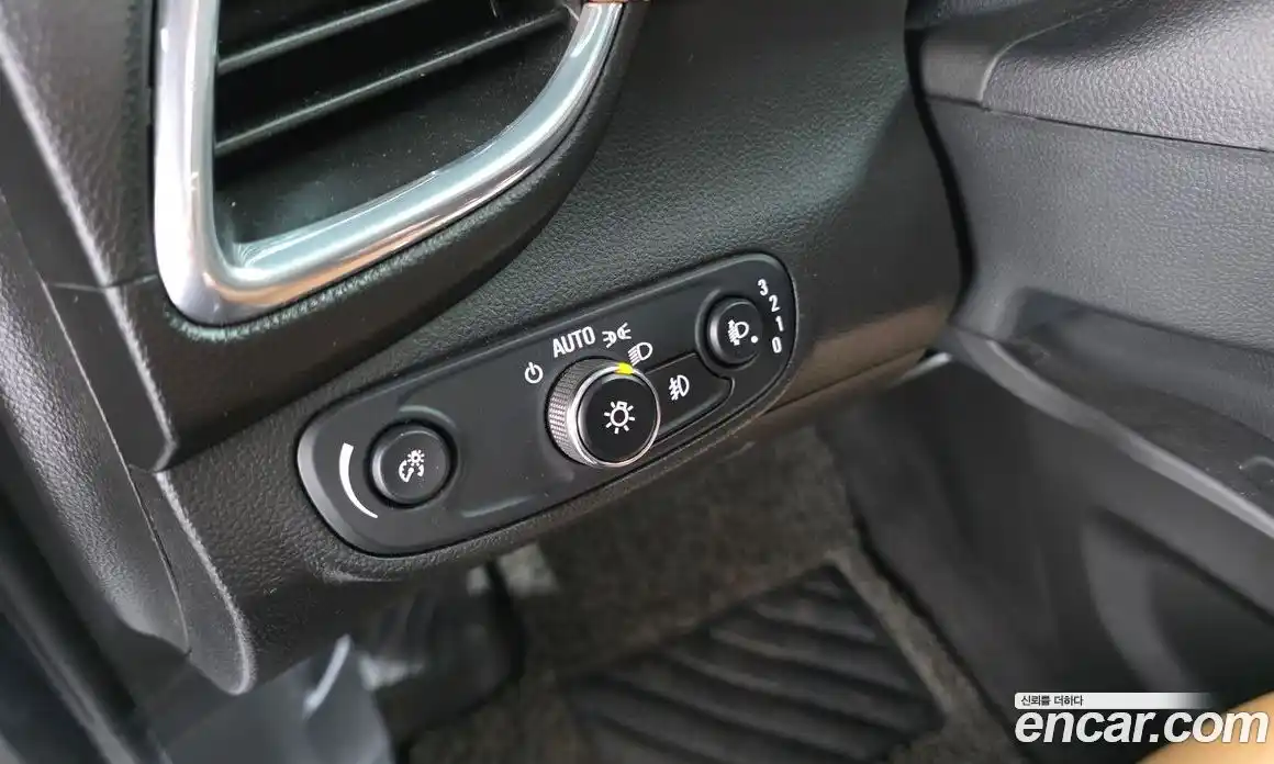 Chevrolet Trax 2017 1.4 гидро, фото 13