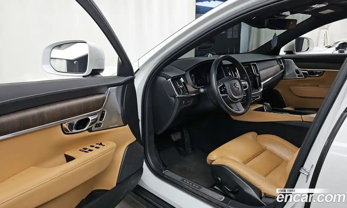 Volvo V90 2021 2.0 автомат (гидро), фото 13