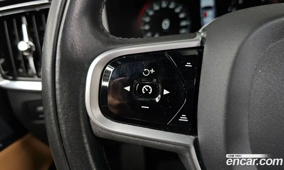 Volvo V90 2021 2.0 автомат (гидро), фото 27
