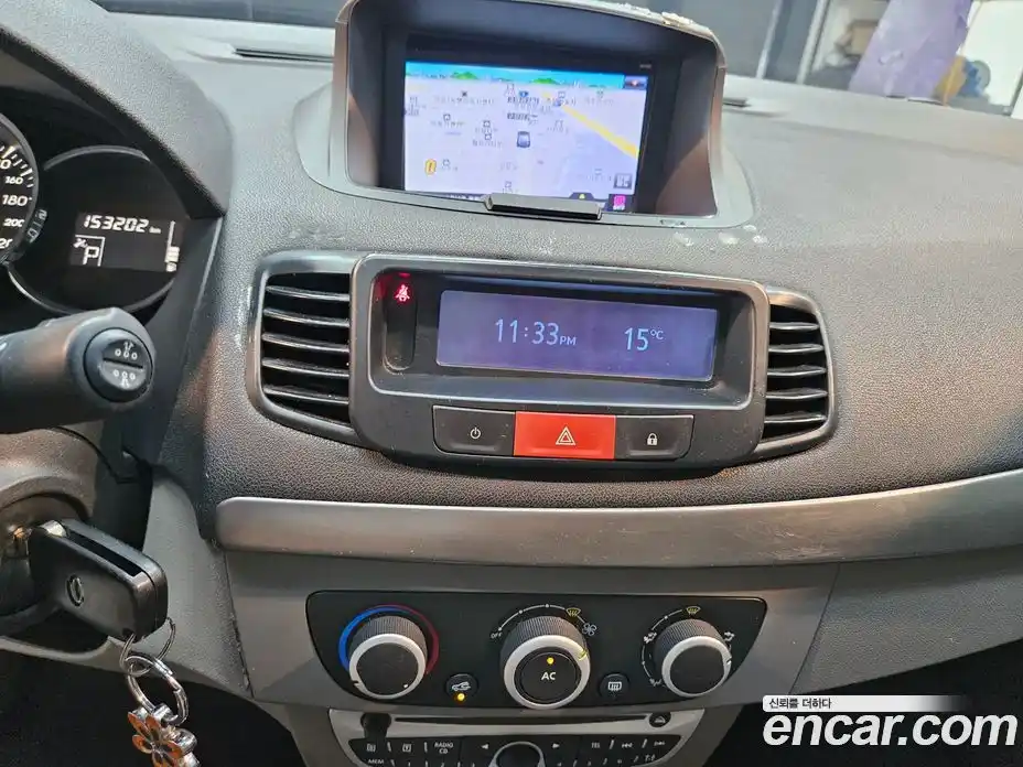 Renault SM3 2010 1.6 гидро, фото 14
