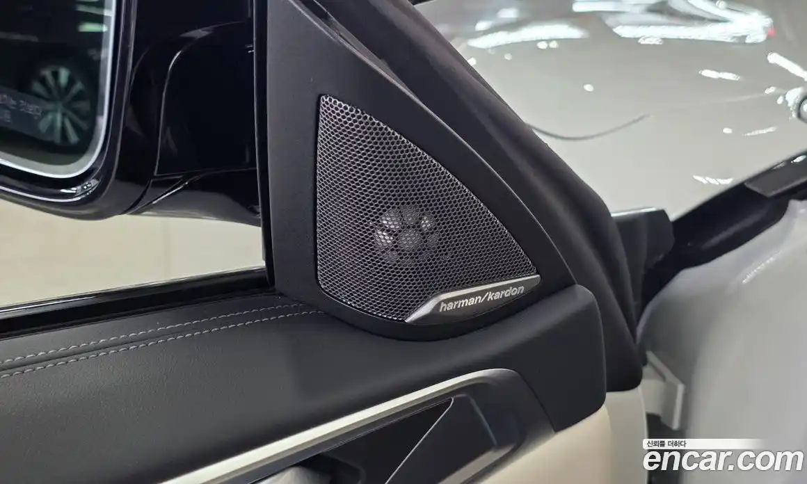 BMW 4 серия 2025 3.0 автомат (гидро), фото 12