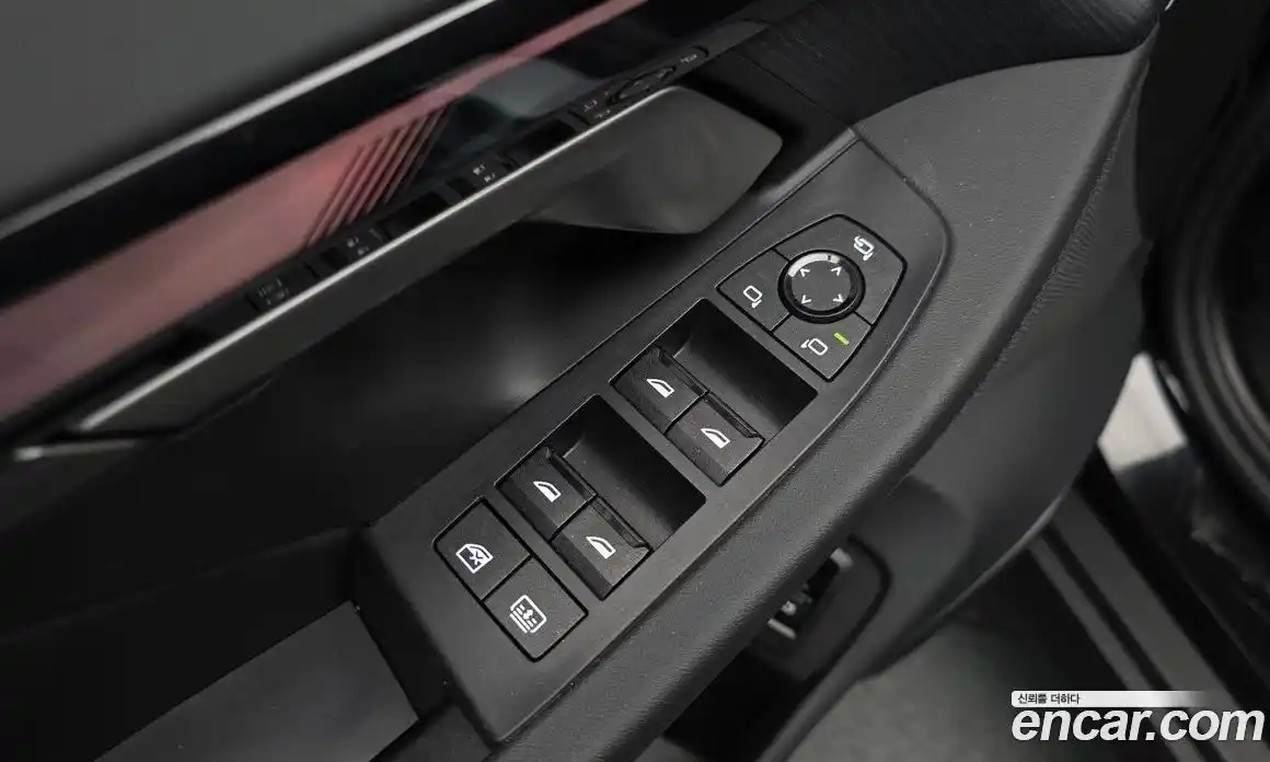 BMW 5-Series 2025 2.0 гидро, фото 27