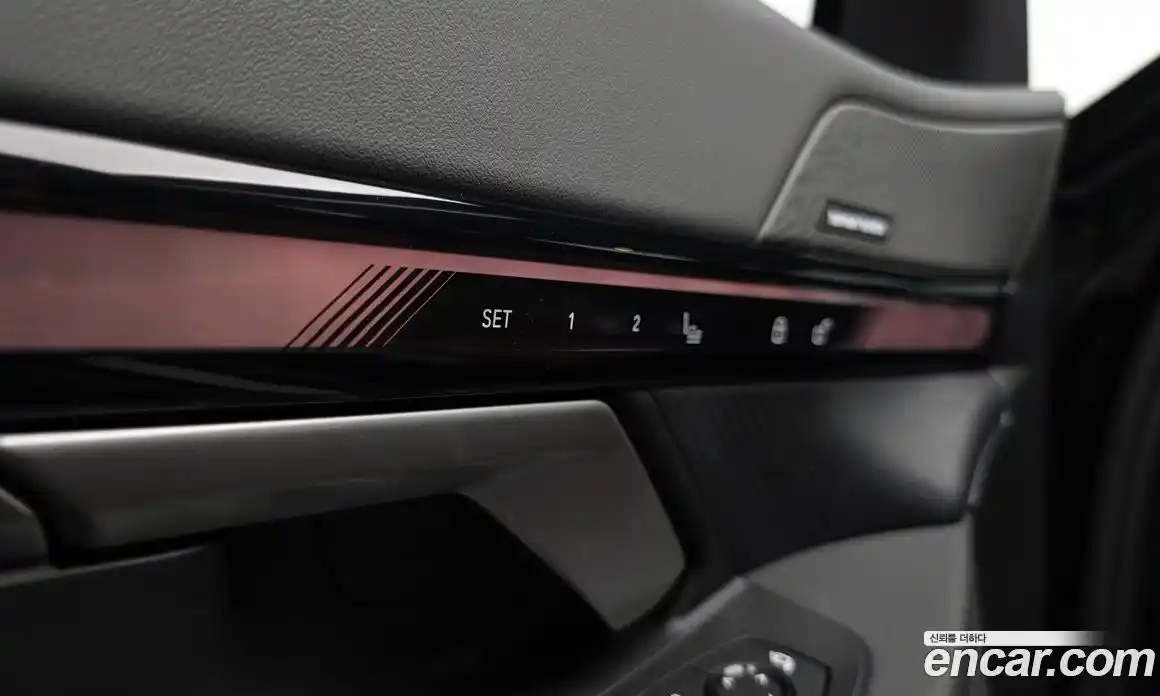 BMW 5-Series 2025 2.0 гидро, фото 32