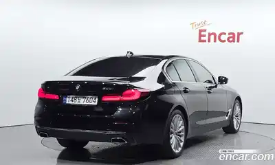 BMW 5-Series, 2023