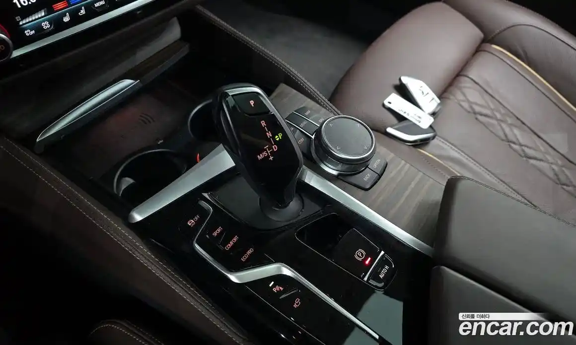 BMW 5-Series 2023 2.0 гидро, фото 11
