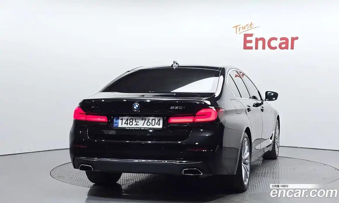 BMW 5-Series 2023 2.0 гидро, фото 3